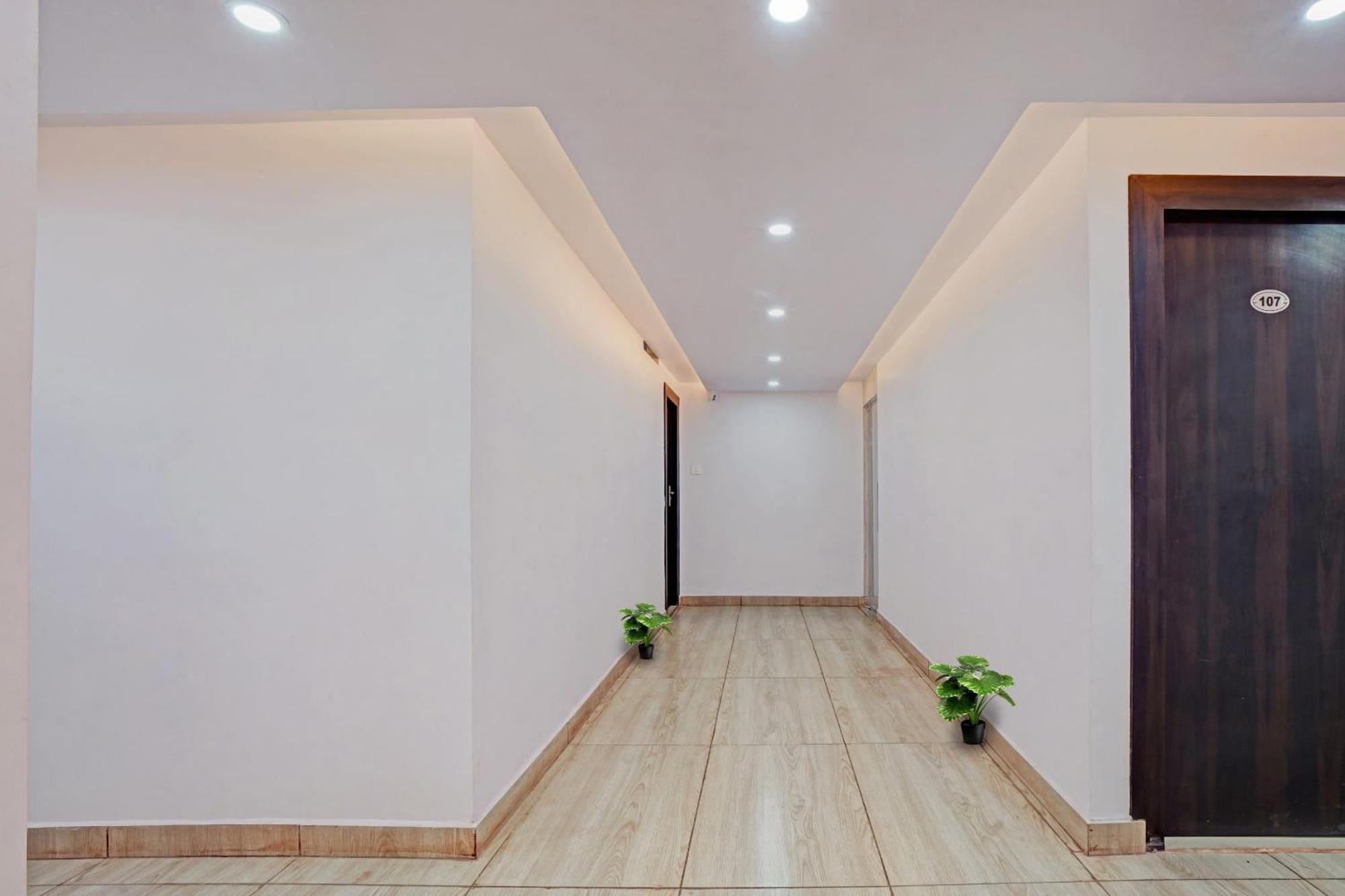 Flagship Hotel Sneh Inn Rms Colony 巴特那 外观 照片